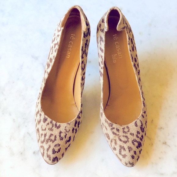 Limited Edition Te Casan Leopard Heels Pum… - Picture 3 of 7